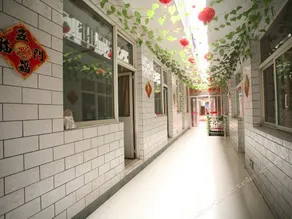 Xinlong Hotel - Image 2