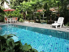 Serene Bangkok Bed Breakfast - Image 2
