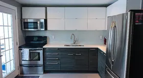 Spacious 3 Bdrm home near downtown - Image 2