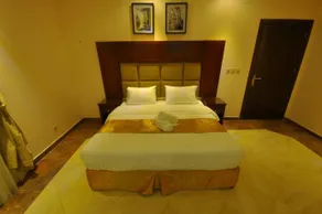 Hadeiat Kindah Hotel Suites - Image 5