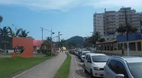 Casa Térrea-Bertioga-Uso exclusivo para de 1 a 10 pessoas - Image 5