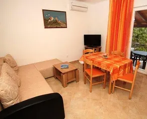 Apartments Petra - Image 2