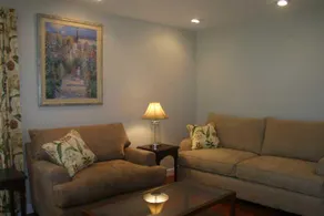 A Primrose Cottage - Image 3