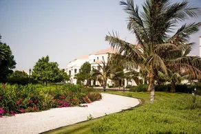 Olive Tree Residence Holiday Home Apartments - Image 2