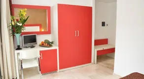 Gil's Hotel - Image 3