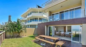 Gold Coast Beachfront Mansion - Image 4