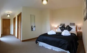 Groesfaen Bach - Image 4