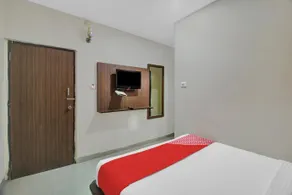 Hotel Fortune Residency by OYO Rooms - Image 4