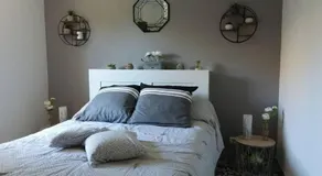 Jolie villa individuelle meublee de plein pied avec jardin - Image 3