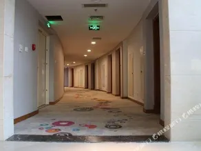Yihai Yangguang Hostel - Image 3
