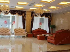 Huadong Grand Hotel - Image 3