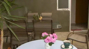 Geo Vake Hostel - Image 3