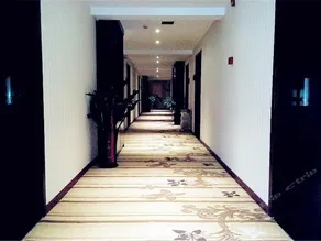 Pinguan Business Hotel Hefei - Image 2