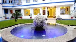 Karma Royal Palms - Image 2