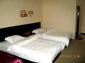 Tengchong Yinhai Hotel - Image 2
