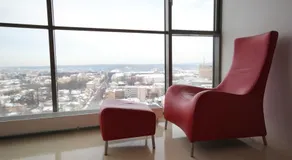Red & White Helios City Apartment - Image 2