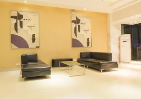 City Comfort Inn Wuhan Guanggu Daxueyuan Road - Image 2
