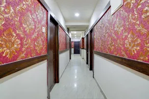 Hotel Sai Seven Hills Residency by OYO Rooms - Image 2