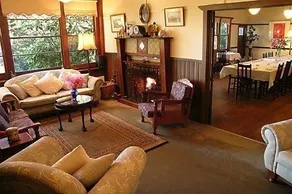Strathvea Guest House - Image 2