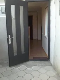 Hotel Visitor - Image 4