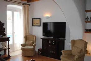 Erameli's House - Image 3