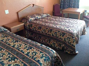 Embers Motor Inn - Image 5
