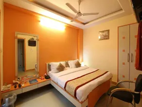 Oyo Rooms Barkhatullah Stadium - Image 5