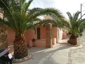 Romanza Rooms Hotel - Image 2