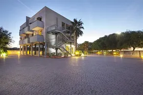 Hotel L'abbate - Image 5