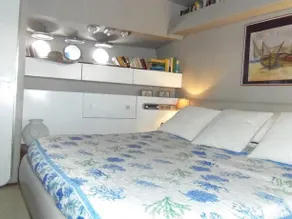 Luxury Yacht Sorry - Image 4