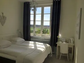 Wramsta Bed & Breakfast - Image 2
