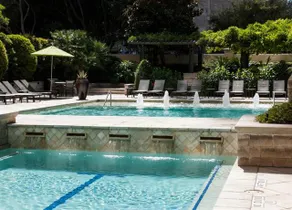 Camden Post Oak Apartments - Image 2