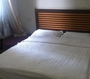 Ming Du Hostel - Image 1