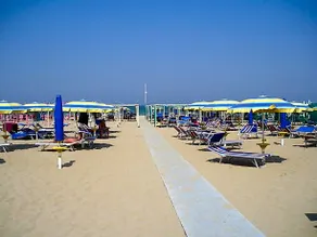Hotel Pigalle - Image 5
