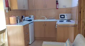 Pinewood Cottage - Image 2