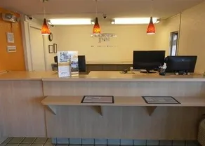Extend-A-Suites Albuquerque - Image 3