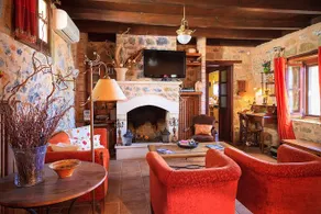 Pasiphae art country house in Crete - Image 3