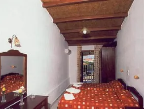 Dimis Studios And Apartments - Image 4