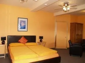 Yellow Seabird B&B Inn - Image 4