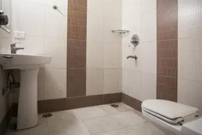 Hotel Ambrosia New Delhi - Image 5