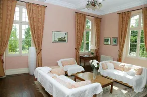 Chateau du Chene La Ressegue - Image 3