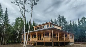 Chalet Tao Par Les Chalets Spa Canada - Image 4