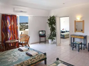 Sun & Sea Hotel Apartments - Image 3