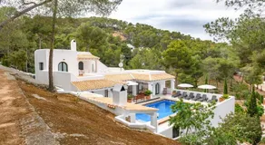Oasis Villas Complex - Image 4