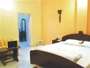 Hotel Orient - Image 1