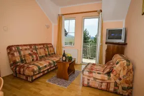 Apartments Villa Zlata - Image 5
