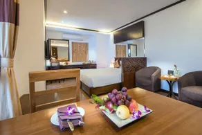 May De Ville City Center II - Image 3