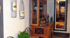 Prairie Schooner Inn - Image 2