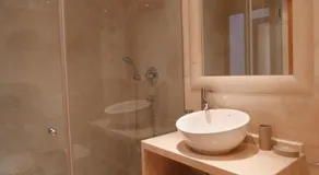 Pool and Sea View Apartment - Image 4