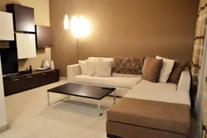 White Horse Complex - Image 3